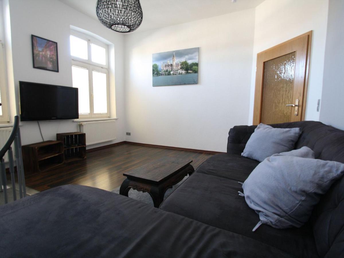 Ferienwohnung Am Aubach In Schwerin シュヴェリーン エクステリア 写真